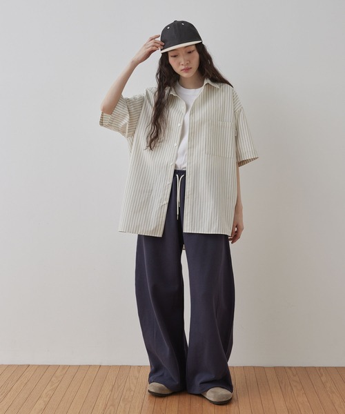 美品【超人気】アンドワンダー　オーバーサイズ半袖シャツ　スナップボタン　メッシュ 美品】アンドワンダー オーバーサイズ半袖シャツ スナップボタン