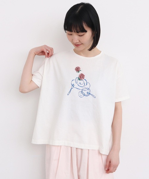 l'atelier du savon(アトリエドサボン)の「おやつの時間 テープ刺繍Tシャツ(Tシャツ/カットソー・レディース・ブラック/その他/レッド・FREE)」の19枚目の写真