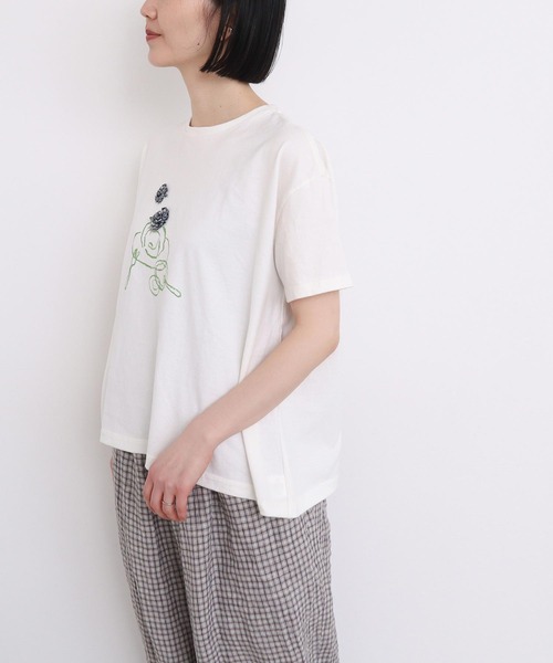 l'atelier du savon(アトリエドサボン)の「おやつの時間 テープ刺繍Tシャツ(Tシャツ/カットソー・レディース・ブラック/その他/レッド・FREE)」の11枚目の写真