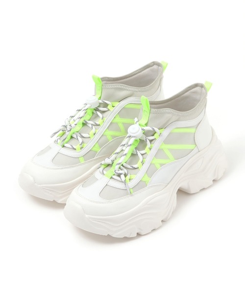 studio CLIP（スタディオクリップ）の「【軽量/抗菌防臭/消臭】軽量コードスニーカー（スニーカー・レディース・ホワイト/アイボリー・LARGE/MEDIUM）」の5枚目の写真