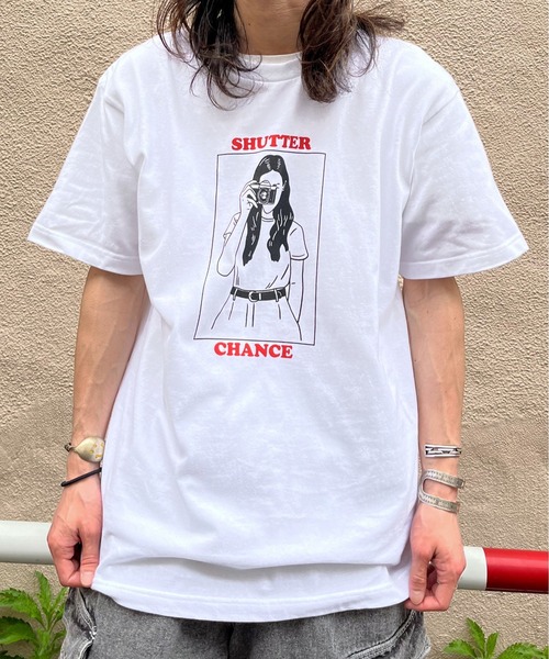 RGY(アールジーワイ)の「【RGY】SHUTTER CHANCE デザインプリントTシャツ(Tシャツ/カットソー・レディース・オートミール/ホワイト・LARGE/MEDIUM)」の21枚目の写真