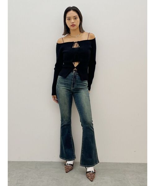 EVRIS（エヴリス）の「ヴィンテージライクストレッチフレアデニムパンツ（デニムパンツ・レディース・インディゴブルー/ブラック・SMALL/MEDIUM）」の16枚目の写真