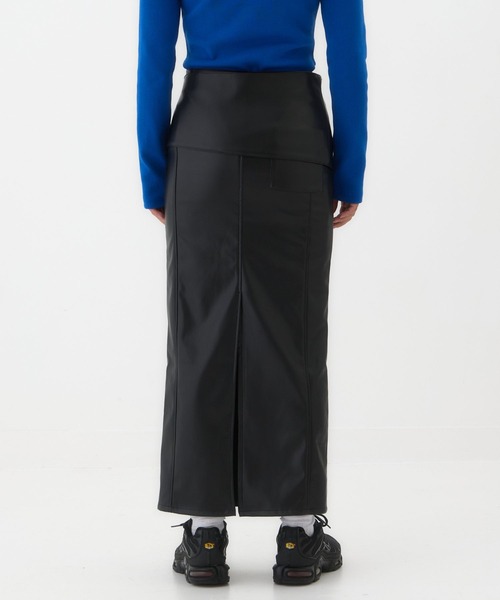 BEEDEN(ビーデン)の「VEGAN LEATHER LONG SKIRT(スカート・レディース・ブラック・SMALL/MEDIUM)」の5枚目の写真