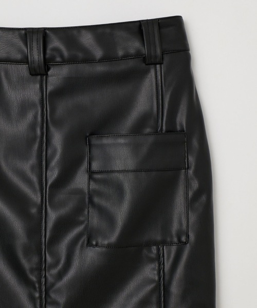 BEEDEN(ビーデン)の「VEGAN LEATHER LONG SKIRT(スカート・レディース・ブラック・SMALL/MEDIUM)」の15枚目の写真
