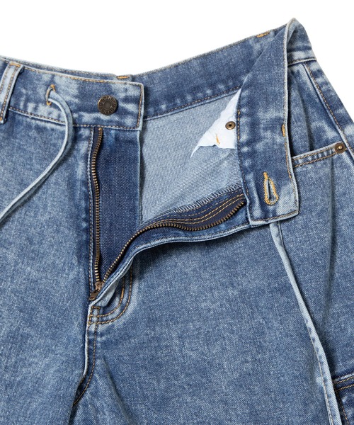 PUNYUS（プニュズ）の「カーゴデニムパンツ（デニムパンツ・レディース・ライトブルー/ブラック・1/2/3/4）」の17枚目の写真