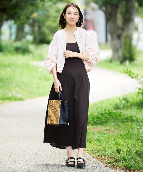 UNFILO(アンフィーロ)の「リネンレーヨン セミフレアスカート(スカート・レディース・ブラック系/ベージュ系/ダークブラウン系/オレンジ系・SMALL/MEDIUM/LARGE/X-SMALL)」の20枚目の写真