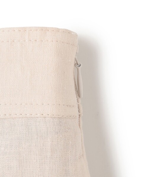 UNFILO(アンフィーロ)の「リネンレーヨン セミフレアスカート(スカート・レディース・ブラック系/ベージュ系/ダークブラウン系/オレンジ系・SMALL/MEDIUM/LARGE/X-SMALL)」の8枚目の写真