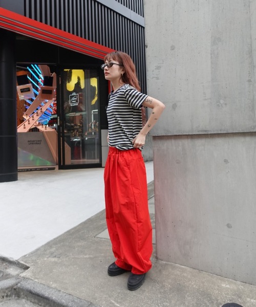 TEEN BOOP（ティーンブープ）の「マルチボーダーコンパクトTee（Tシャツ/カットソー・レディース・ブルー/ブラック/イエロー・FREE）」の8枚目の写真