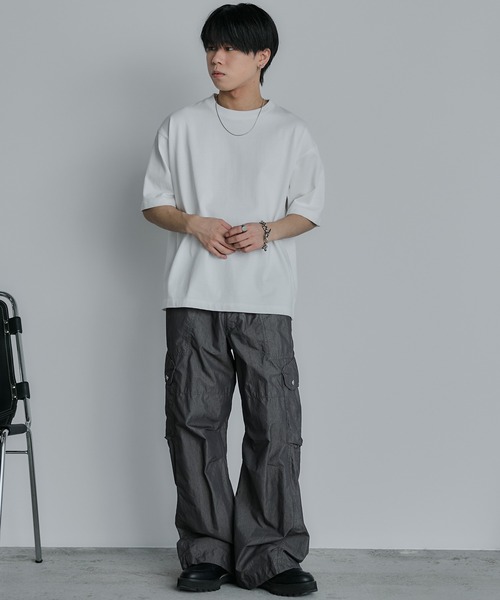 C/N WASHER CURVED FLARE WIDE CARGO（カーゴパンツ）｜WYM