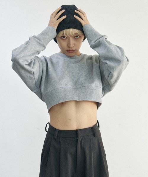 lit（リット）の「Dart Cropped Sweat（スウェット・レディース・チャコールグレー/ライトグレー/ネイビー・FREE）」の15枚目の写真