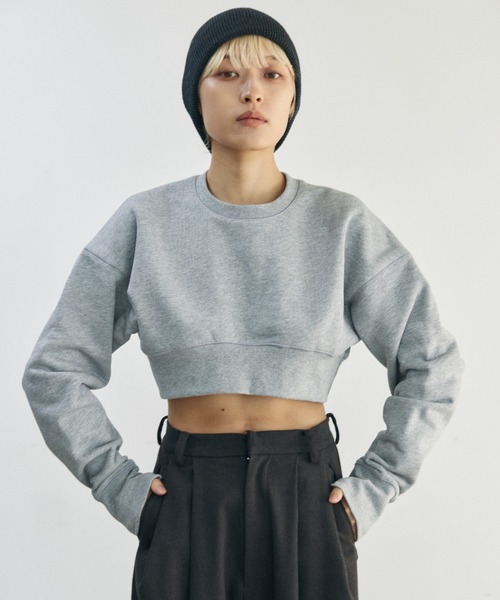 lit（リット）の「Dart Cropped Sweat（スウェット・レディース・チャコールグレー/ライトグレー/ネイビー・FREE）」の14枚目の写真