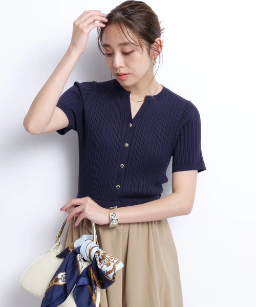 JUSGLITTY（ジャスグリッティー）の「半袖スキッパードッキング