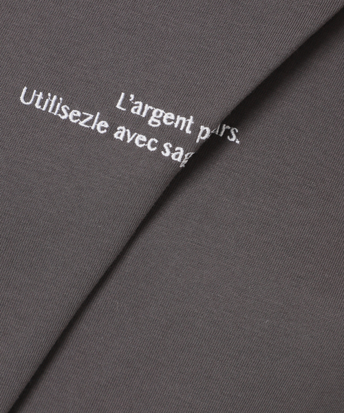 B.C STOCK(ベーセーストック)の「ウォッシャブル / ワンポイント刺繍TEE(Tシャツ/カットソー・レディース・ホワイト/スミクロ・FREE)」の6枚目の写真