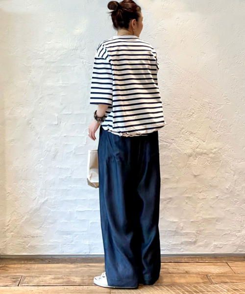 JOURNAL STANDARD LUXE（ジャーナルスタンダード　ラックス）の「バスクジャージー バルーンT（Tシャツ/カットソー・レディース・ダークブルー/ブラック/ホワイト・FREE）」の13枚目の写真