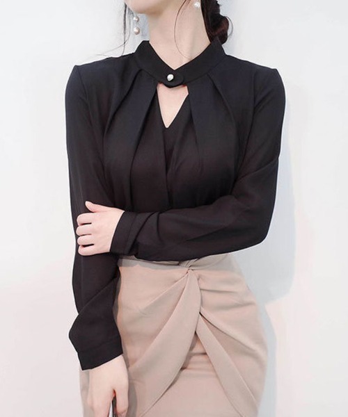 shoppinggo(ショッピングゴー)の「新作ブラウス シャツ トップス シャツ 白 Vネック(シャツ/ブラウス・レディース・ブラック/グレー/キャメル/ホワイト・M)」の1枚目の写真