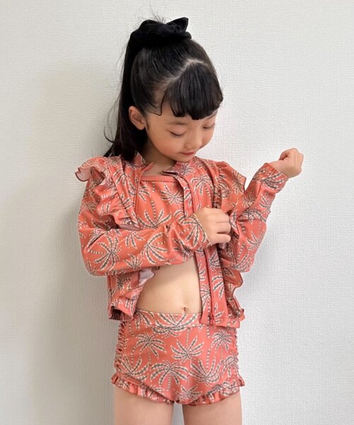 CIAOPANIC TYPY（チャオパニックティピー）の「【WEB限定】【KIDS】ポイントフリルクロップド丈ラッシュガード（ラッシュガード・キッズ・グリーン/オレンジ・MEDIUM/LARGE/SMALL/X-LARGE/XX-LARGE）」の4枚目の写真