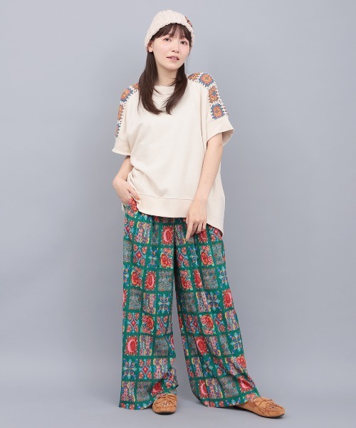 チチカカ（チチカカ）の「ケーブル編みニットキャップ（ニットキャップ/ビーニー・レディース・ブラック/アイボリー/レッド/パープル・FREE）」の7枚目の写真