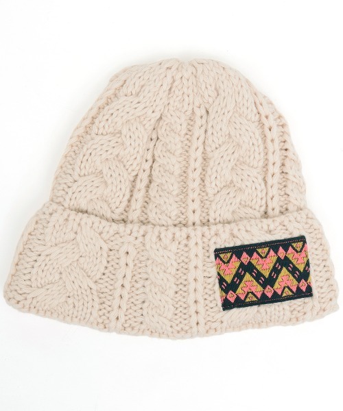 チチカカ（チチカカ）の「ケーブル編みニットキャップ（ニットキャップ/ビーニー・レディース・ブラック/アイボリー/レッド/パープル・FREE）」の12枚目の写真
