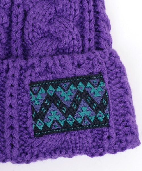 チチカカ（チチカカ）の「ケーブル編みニットキャップ（ニットキャップ/ビーニー・レディース・ブラック/アイボリー/レッド/パープル・FREE）」の17枚目の写真