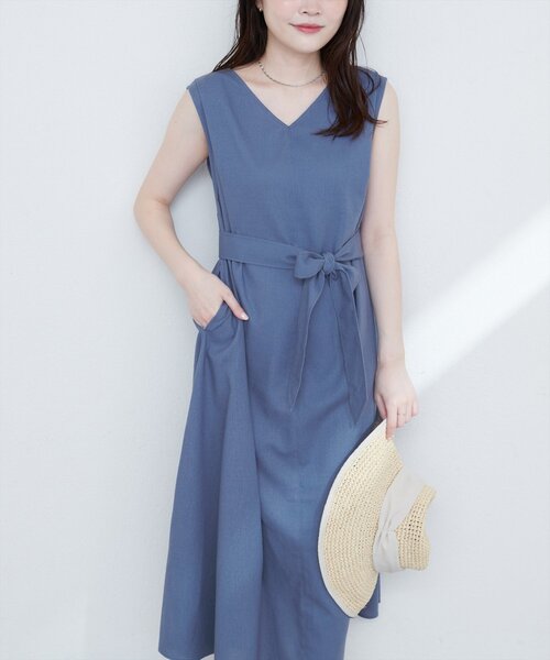 natural couture(ナチュラルクチュール)の「選べる袖丈前後2WAYベルト付きワンピース(ワンピース・レディース・ブラック/ライトベージュ/ブルー/ブラウン/レッド・フリ-/FREE)」の10枚目の写真