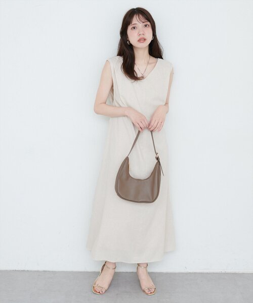 natural couture(ナチュラルクチュール)の「選べる袖丈前後2WAYベルト付きワンピース(ワンピース・レディース・ブラック/ライトベージュ/ブルー/ブラウン/レッド・フリ-/FREE)」の18枚目の写真