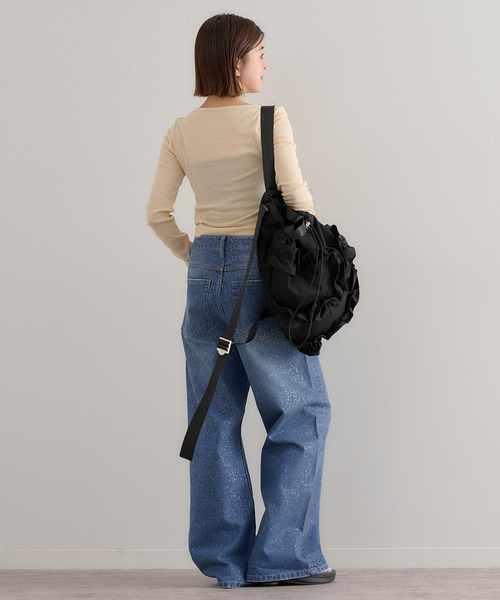 U by SPICK&SPAN(ユーバイスピックアンドスパン)の「グリッタールーズバギーデニム(デニムパンツ・レディース・ブルー・36/38/34)」の6枚目の写真