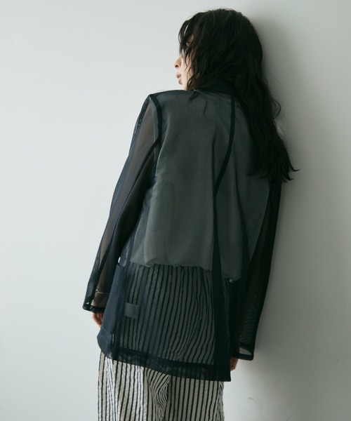Trish(トリッシュ)の「メッシュシアーテーラードJK(テーラードジャケット・レディース・ネイビー/ブラウン・MEDIUM)」の14枚目の写真