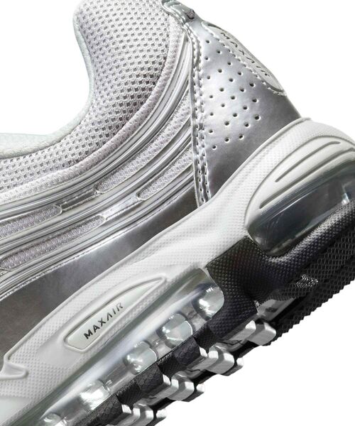 ナイキ『エアマックスTL2.5』