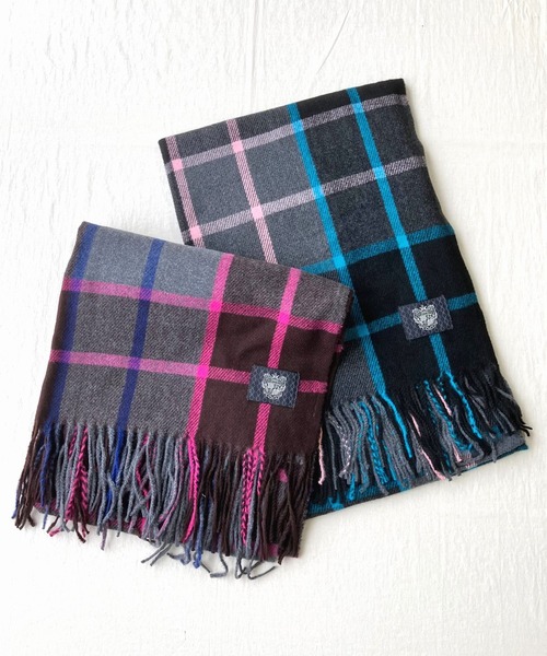 Q(キュー)の「ブロックチェックストール(ストール/ショール・レディース・ブラウン系その他/ブラック系その他・ONE SIZE)」の4枚目の写真