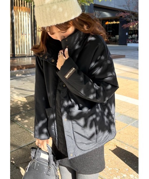 Java（ジャバ）の「《JaVaジャバコラボ》 ヘビロテ確定♪ゆったり暖か一軍アウター！スタンドカラービックポケットナイロンブルゾン（ブルゾン・レディース・ブラック/ベージュ・X-LARGE/SMALL/MEDIUM/LARGE）」の15枚目の写真