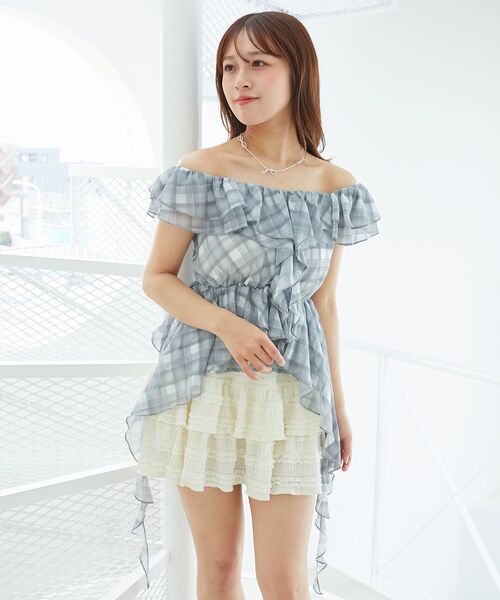 MAJESTIC LEGON（マジェスティックレゴン）の「フリルビスチェ（キャミソール・レディース・ブルー系その他5/アイボリー/ブラック・MEDIUM）」の3枚目の写真