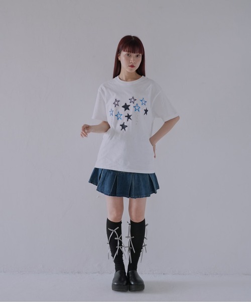 Uenui（ウニュイ）の「【 cunii 】 ステッチスター刺繍Tシャツ（Tシャツ/カットソー・レディース・ホワイト・FREE）」の3枚目の写真