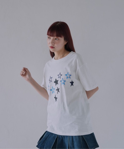 Uenui（ウニュイ）の「【 cunii 】 ステッチスター刺繍Tシャツ（Tシャツ/カットソー・レディース・ホワイト・FREE）」の11枚目の写真