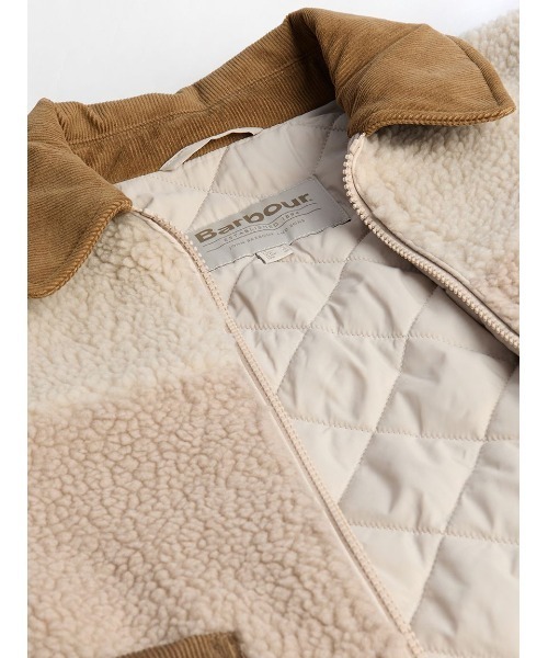 Barbour(バブアー)の「Malena クロップド フリース(レディース)(ブルゾン・レディース・ベージュ/オリーブ・8/10)」の13枚目の写真
