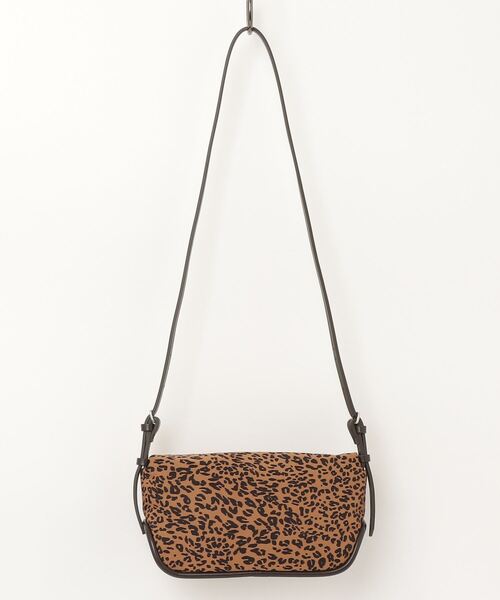 ADD CULUMN(アドカラム)の「(ADD CULUMN)ROLLA S LEOPARD(ショルダーバッグ・レディース・ブラウン・ONE SIZE)」の6枚目の写真