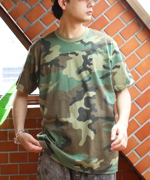 ★Supreme★Fiorenza Tee ブラック 18SS WEEK6 ☆Supreme☆Fiorenza Tee ブラック 18SS WEEK6 (Supreme/Tシャツ