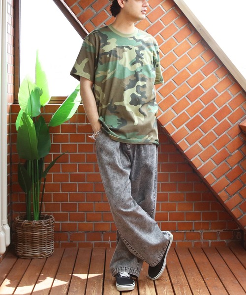 Supreme (シュプリーム)の「Supreme S/S TEE MADE IN USA(Tシャツ/カットソー・メンズ・ウッドランド・MEDIUM)」の6枚目の写真