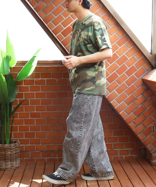 Supreme (シュプリーム)の「Supreme S/S TEE MADE IN USA(Tシャツ/カットソー・メンズ・ウッドランド・MEDIUM)」の4枚目の写真