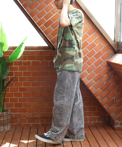 Supreme (シュプリーム)の「Supreme S/S TEE MADE IN USA(Tシャツ/カットソー・メンズ・ウッドランド・MEDIUM)」の3枚目の写真