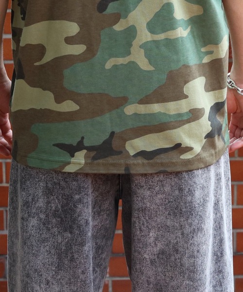 Supreme (シュプリーム)の「Supreme S/S TEE MADE IN USA(Tシャツ/カットソー・メンズ・ウッドランド・MEDIUM)」の17枚目の写真