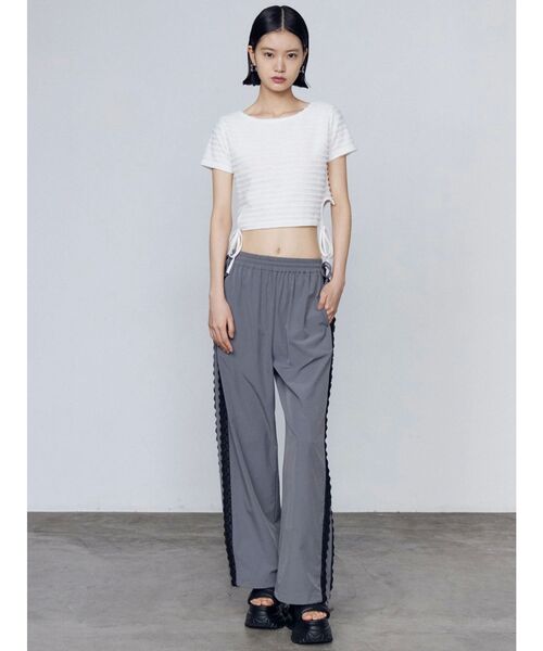 EMODA（エモダ）の「エアバルキーソールパッファーサンダル（サンダル・レディース・ブラック・LARGE/MEDIUM/SMALL）」の12枚目の写真