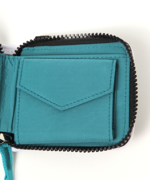 niko and...（ニコアンド）の「オリジナルストラップ付きZIP財布（財布・レディース・グリーン/その他1/ブラック・0）」の9枚目の写真
