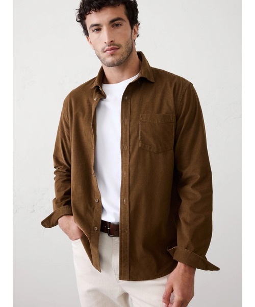 BANANA REPUBLIC FACTORY STORE(バナナリパブリック ファクトリーストア)の「★BANANA REPUBLIC FACTORY STORE スリムフィット ファインウェール コーデュロイシャツ(シャツ/ブラウス・メンズ・ブラウン/ネイビー/ダークグリーン/アイボリー/レッド/グレー・S/M/L/XL)」の4枚目の写真