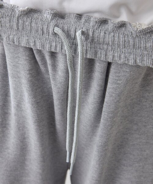 Whim Gazette（ウィムガゼット）の「ロゴ裏毛ワイドパンツ（スウェットパンツ・レディース・ベージュ/ブルー系その他/グレー・FREE）」の16枚目の写真