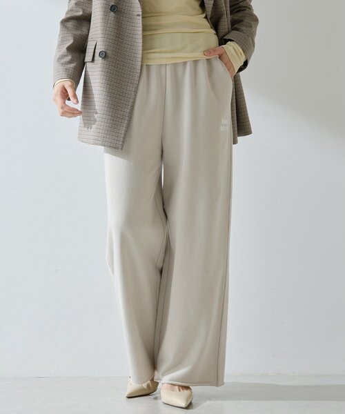 Whim Gazette（ウィムガゼット）の「ロゴ裏毛ワイドパンツ（スウェットパンツ・レディース・ベージュ/ブルー系その他/グレー・FREE）」の7枚目の写真