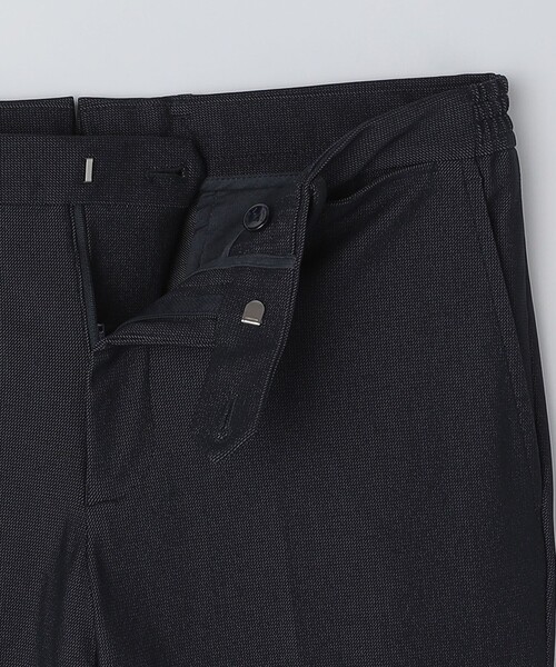 SHIPS（シップス）の「SHIPS:〈FUNCTION〉ジャージー 2WAY サイド シャーリング スラックス（その他パンツ・メンズ・ダークグレー/ネイビー/グレー・46/48/44/50）」の20枚目の写真