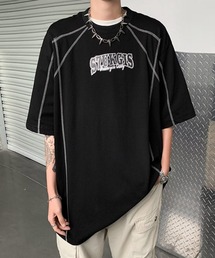 THE HITSS（ヒッツ）の「ロゴプリント オーバーサイズ ステッチデザイン Tシャツ（Tシャツ/カットソー）」