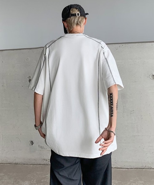 THE HITSS（ヒッツ）の「ロゴプリント オーバーサイズ ステッチデザイン Tシャツ（Tシャツ/カットソー・メンズ・ホワイト/レッド/ブラック・FREE）」の13枚目の写真