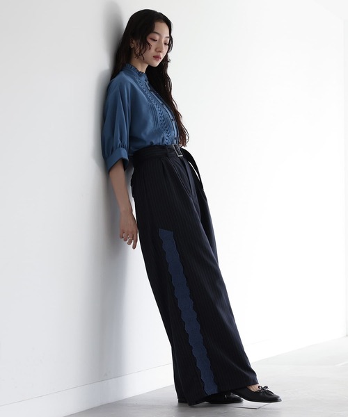 somari imagination（ソマリ イマジネーション）の「『サイドレースワイドパンツ』（その他パンツ・レディース・ネイビー/グレー・1/2）」の12枚目の写真