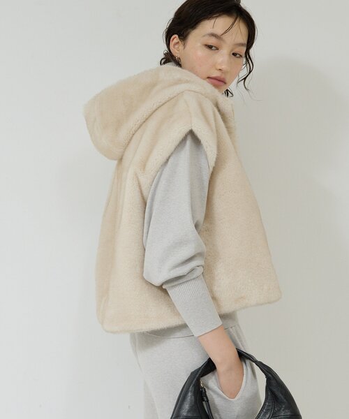 GALLARDAGALANTE（ガリャルダガランテ）の「【プラスワンで着映え！】フーディーファーベスト（ベスト・レディース・ブラウン/オフホワイト・FREE）」の4枚目の写真